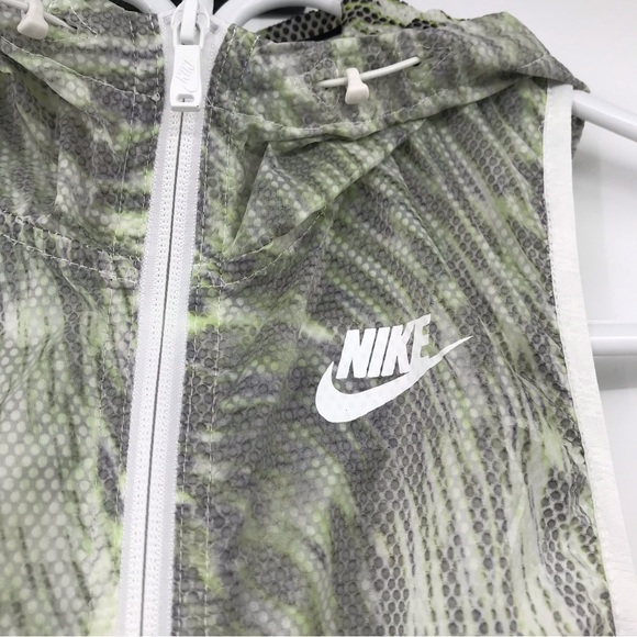 Nike Tech Hyperfuse Hooded Vest Green and White Size XS Full Front Zipper - Picture 3 of 5
